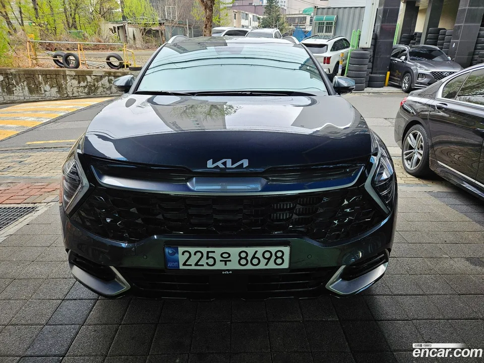 Kia Sportage 1.6 2WD 2024 — фото 1, купить с доставкой в Москву