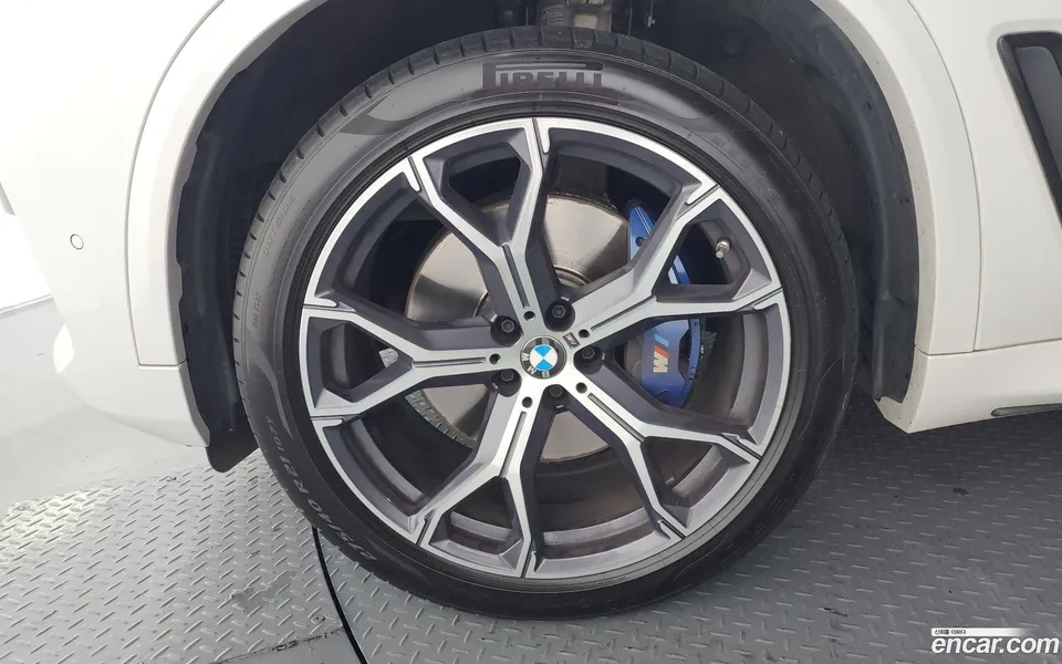 BMW X5 xDrive 30d M 2022 — миниатюра 5