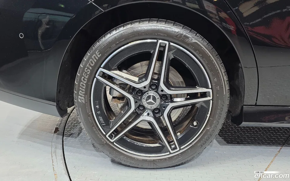 Mercedes-Benz CLA-Class CLA250 4MATIC 2022 — миниатюра 2