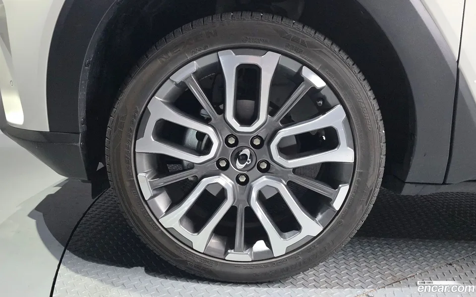 KG Mobility Torres 1.5 2WD 2023 — миниатюра 2