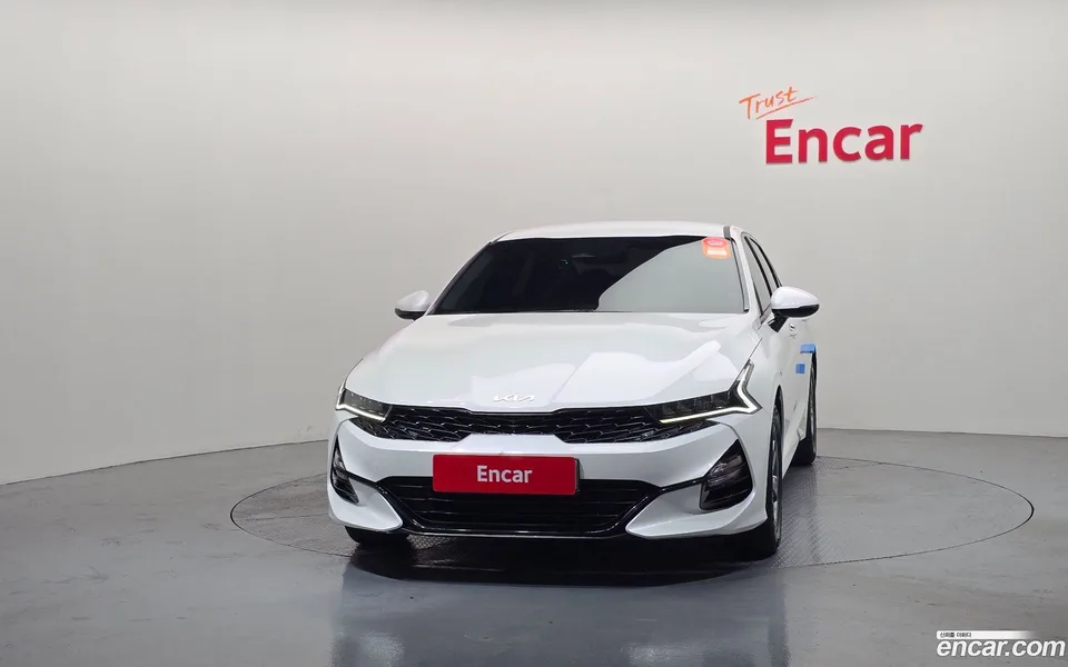 Kia K5 2.0 LPI() 2023 — thumbnail 3