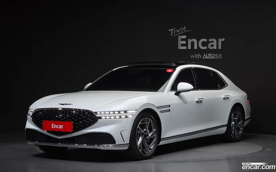 Genesis G90 3.5 AWD 2025 — фото 1, купить с доставкой в Москву