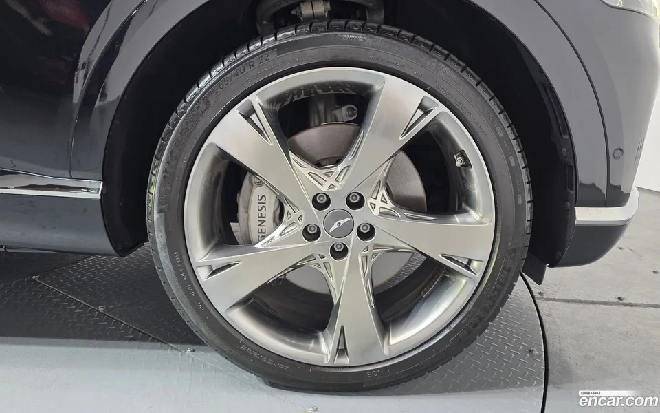 Genesis GV80 2.5T AWD 2022 — миниатюра 2