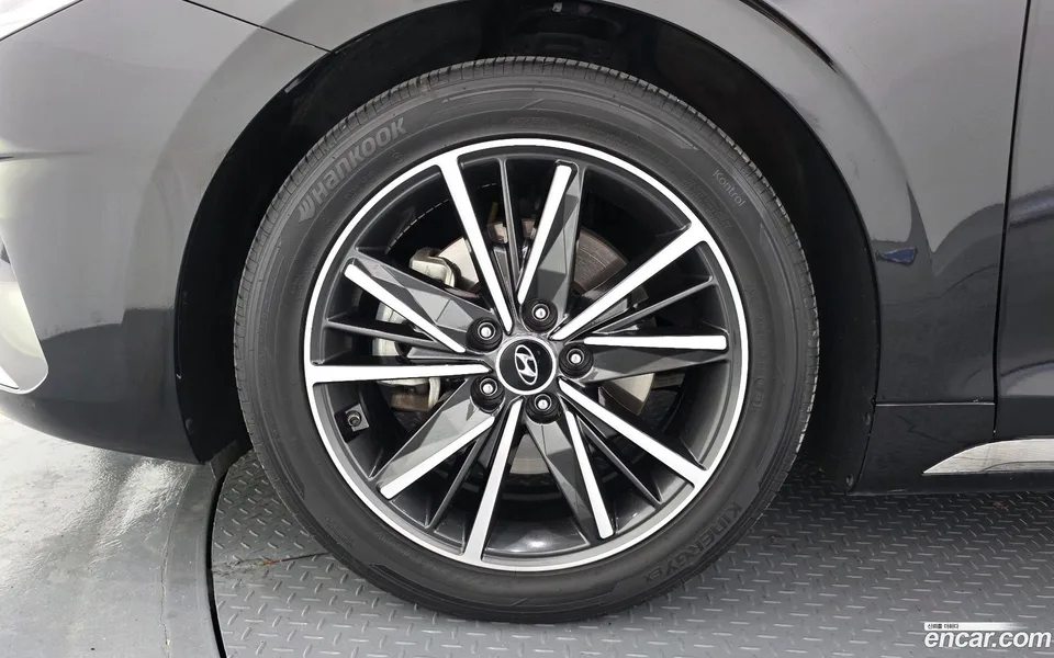 Hyundai Grandeur IG 2.5 2022 — миниатюра 2