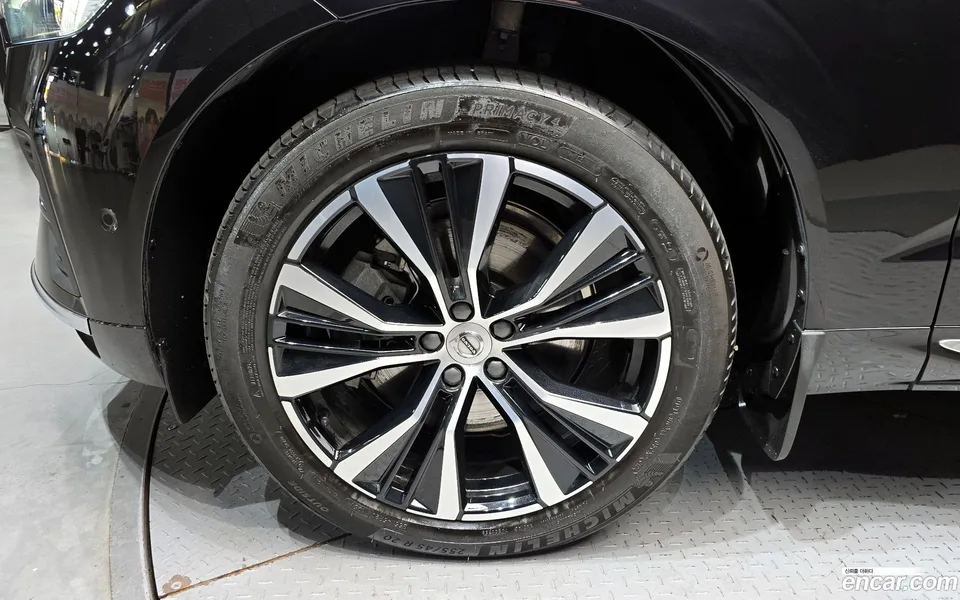 Volvo XC60 B6 2024 — миниатюра 2