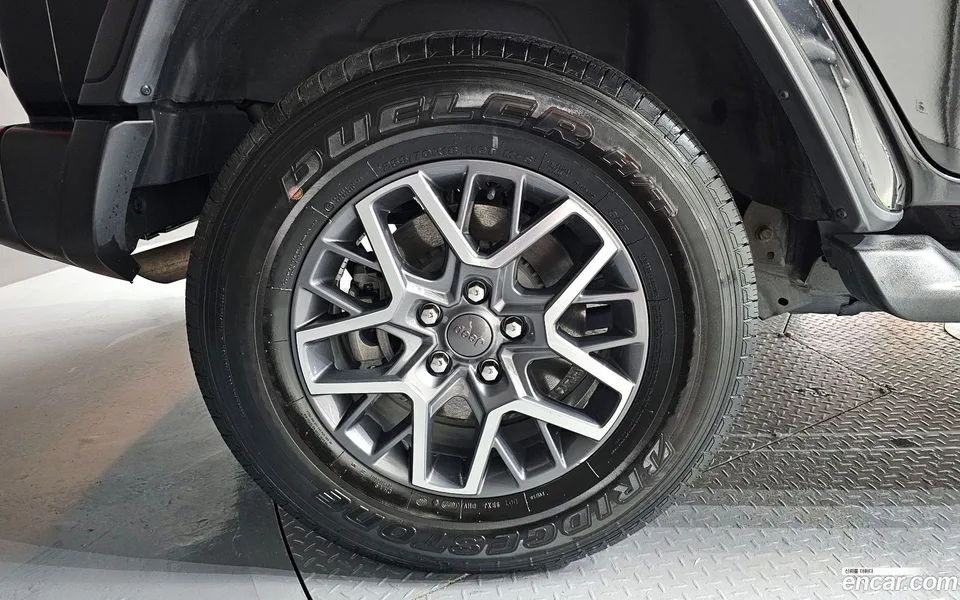 Jeep Wrangler 2.0 4 4xe 2022 — миниатюра 2