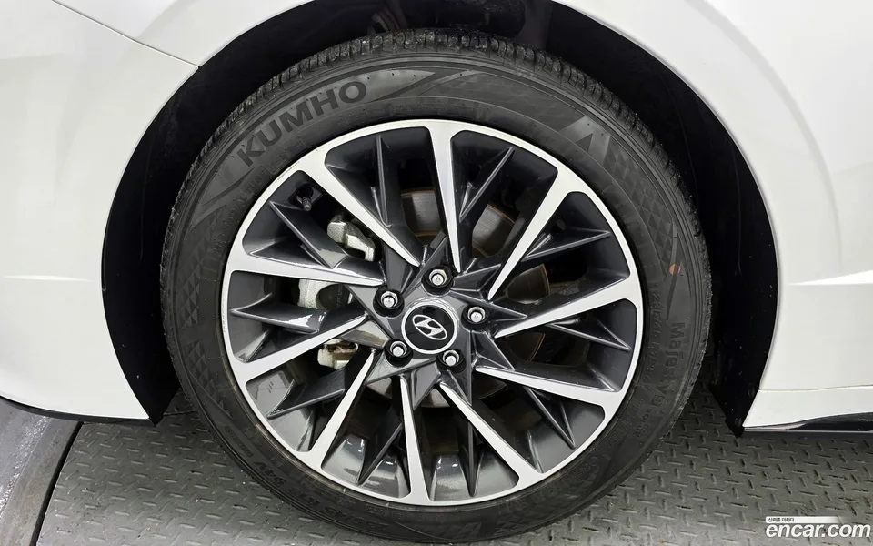 Hyundai Sonata 2.0 LPG 2023 — миниатюра 2