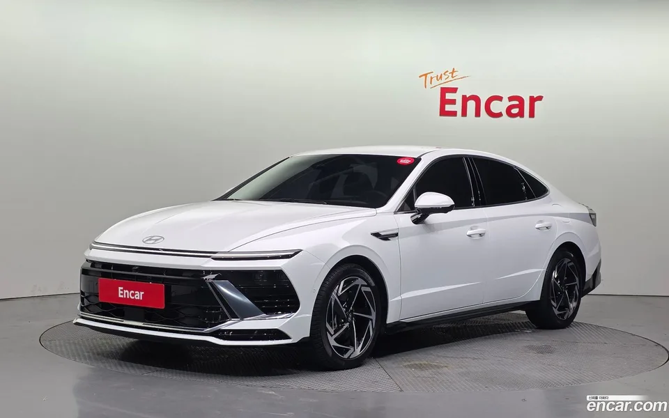 Hyundai Sonata The Edge 2.0 2024 — фото 1, купить с доставкой в Москву