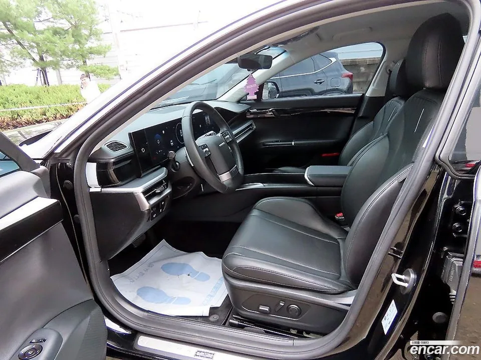 Hyundai Grandeur 2.5 2WD 2024 — миниатюра 2