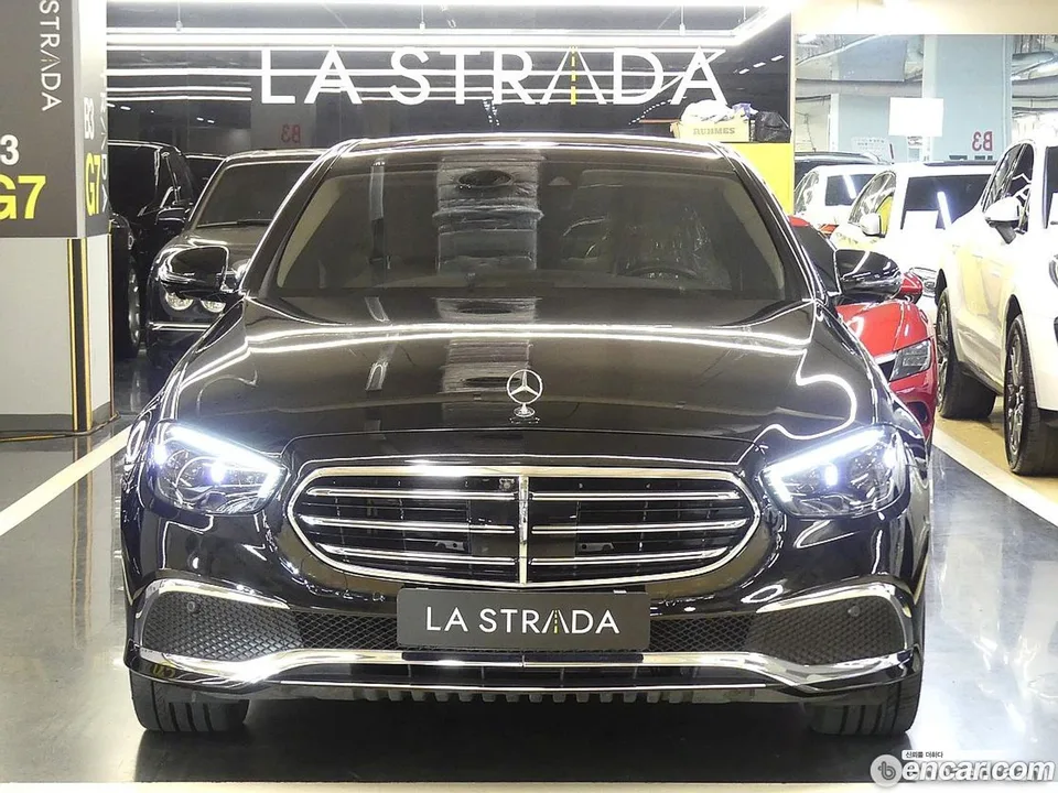 Mercedes-Benz E-Class E450 4MATIC 2022 — фото 1, купить с доставкой в Москву