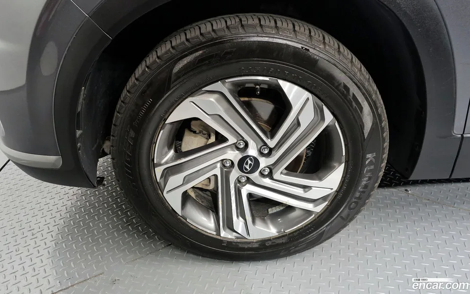 Hyundai SantaFe 2.2 4WD 2023 — миниатюра 2