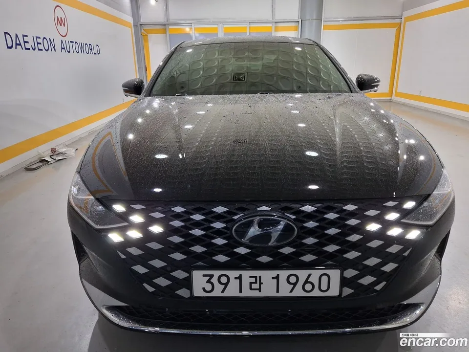 Hyundai Grandeur IG 3.0 LPi () 2022 — фото 1, купить с доставкой в Москву