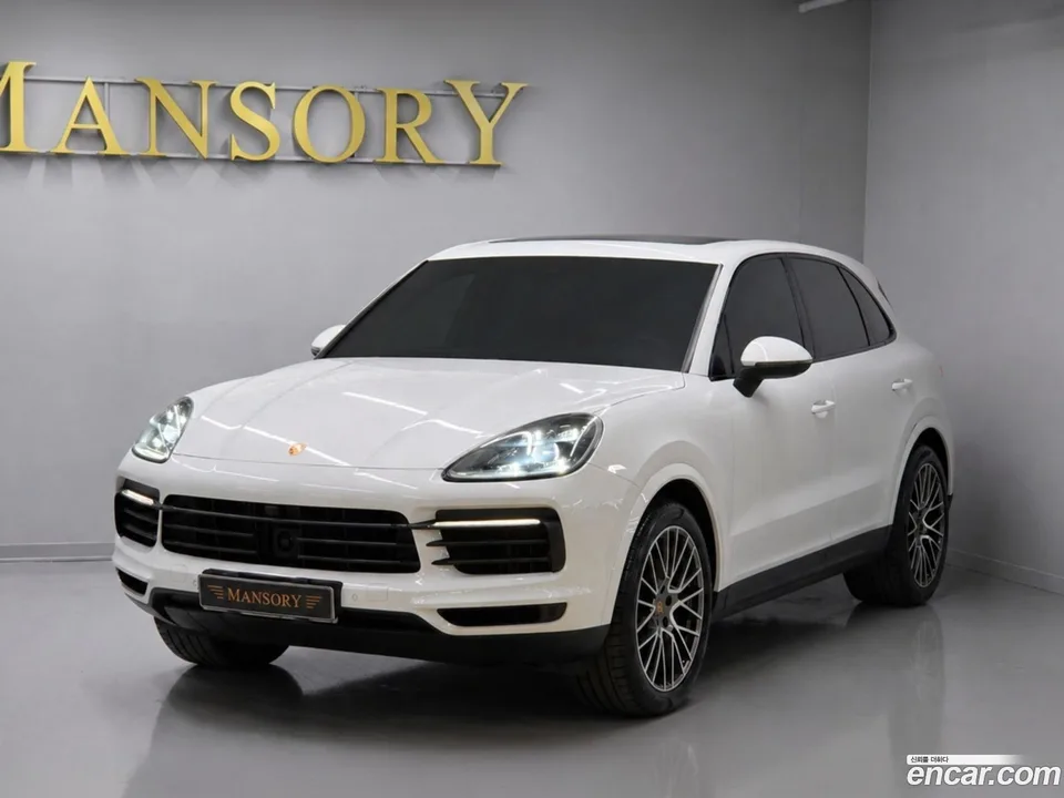 Porsche Cayenne 3.0 2022 — фото 1, купить с доставкой в Москву