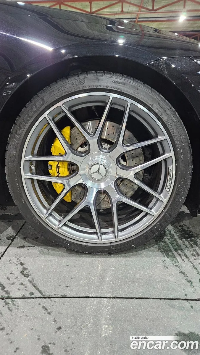 Mercedes-Benz AMG GT 4 43 4MATIC+ 2023 — миниатюра 2