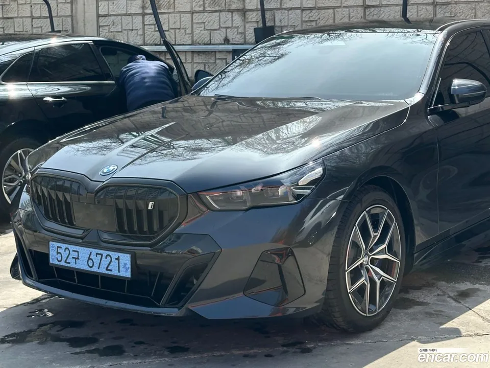 BMW i5 eDrive 40 M 2026 — миниатюра 4