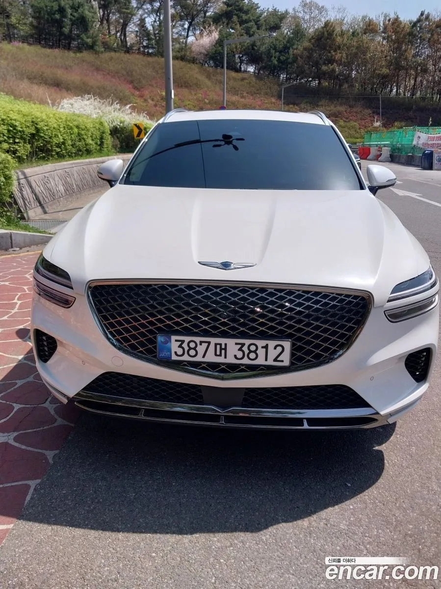 Genesis GV70 2.5T AWD 2023 — миниатюра 3