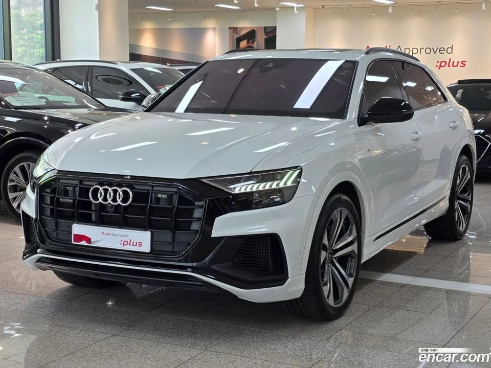 Audi Q8 (4M) 55 TFSI 2023 — фото 1, купить с доставкой в Москву