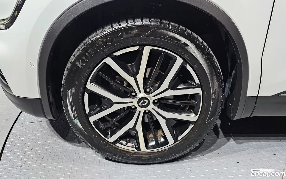 Renault Samsung QM6 2.0 LPe RE 2WD 2023 — миниатюра 5