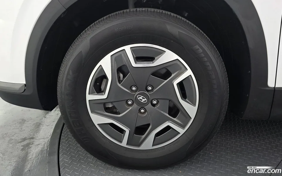 Hyundai SantaFe HEV 1.6 2WD 2023 — thumbnail 5