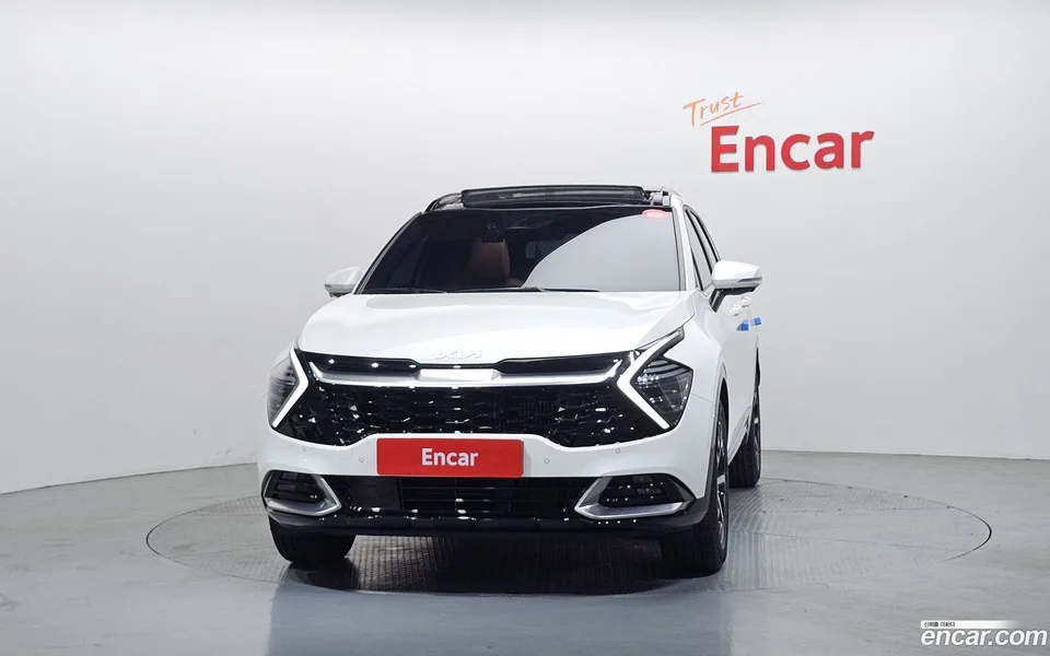 Kia Sportage Hybrid 2WD 2024 — миниатюра 3