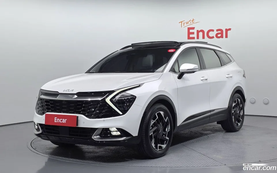 Kia Sportage 1.6 2WD 2022 — фото 1, купить с доставкой в Москву