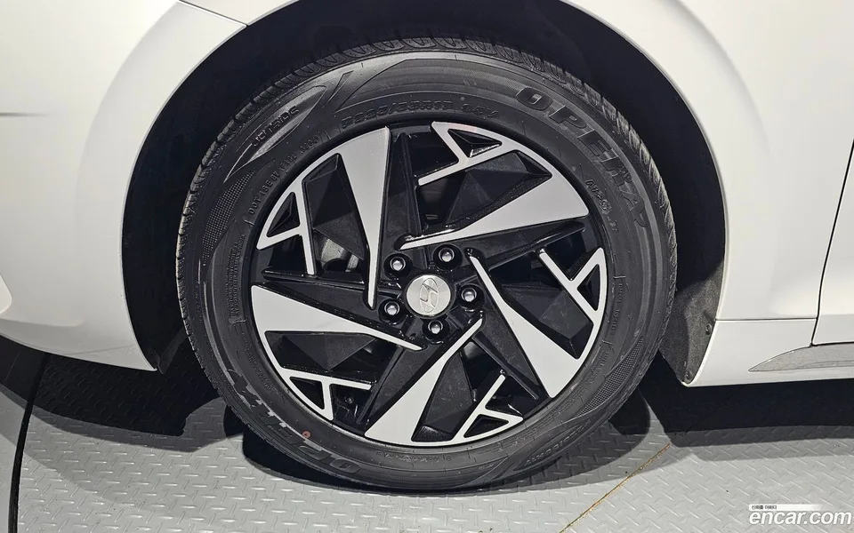 Hyundai Grandeur IG Hybrid 2022 — миниатюра 5