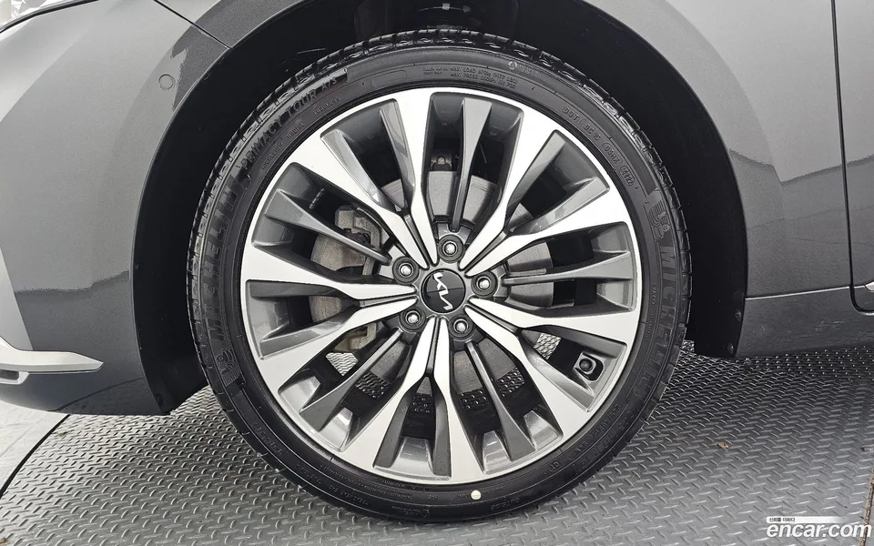 Kia K8 2.5 2WD 2023 — миниатюра 2