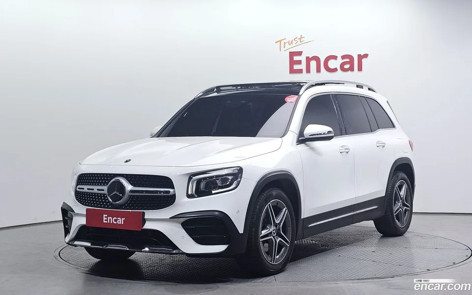 Mercedes-Benz GLB-Class GLB250 4MATIC 2022 — фото 1, купить с доставкой в Москву