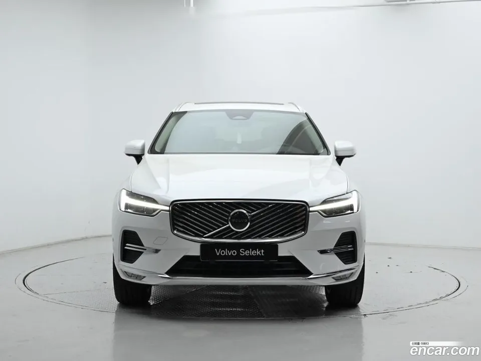 Volvo XC60 B5 2025 — миниатюра 3