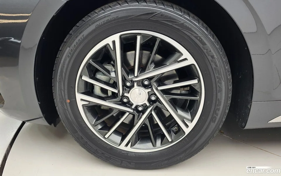 Hyundai Grandeur IG 2.5 2022 — миниатюра 2