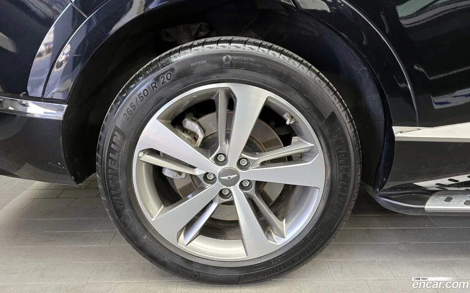 Genesis GV80 2.5T 2WD 2022 — миниатюра 2