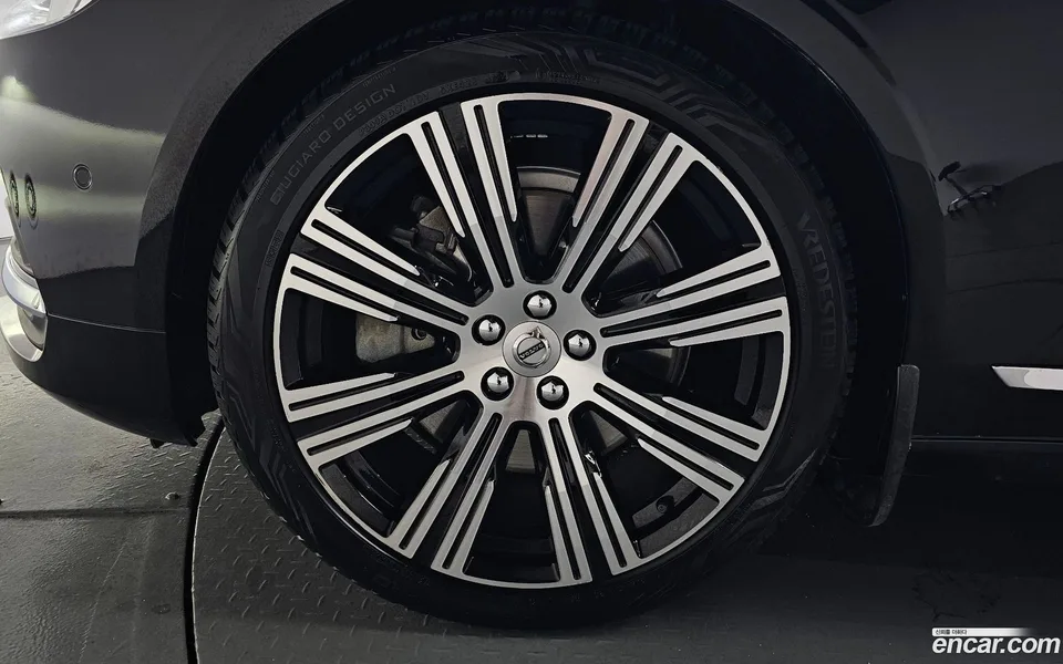 Volvo S90 B6 AWD 2023 — миниатюра 2