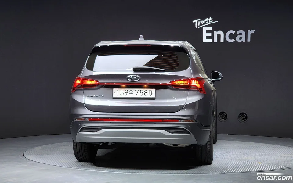 Hyundai SantaFe 2.2 2WD 2023 — миниатюра 4