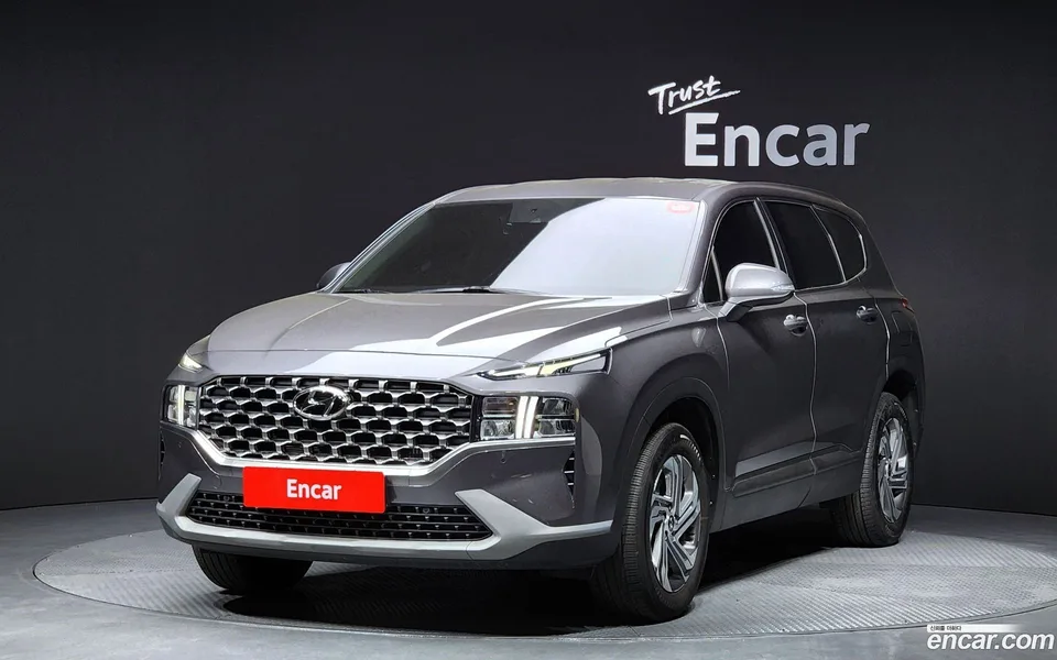 Hyundai SantaFe 2.2 2WD 2023 — фото 1, купить с доставкой в Москву