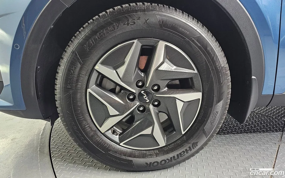 Kia Sorento HEV 1.6 4WD 2022 — thumbnail 2