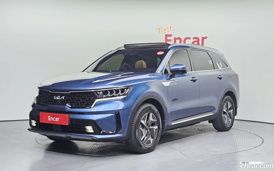 Kia Sorento HEV 1.6 4WD 2022 — photo 1, buy with delivery to Moscow