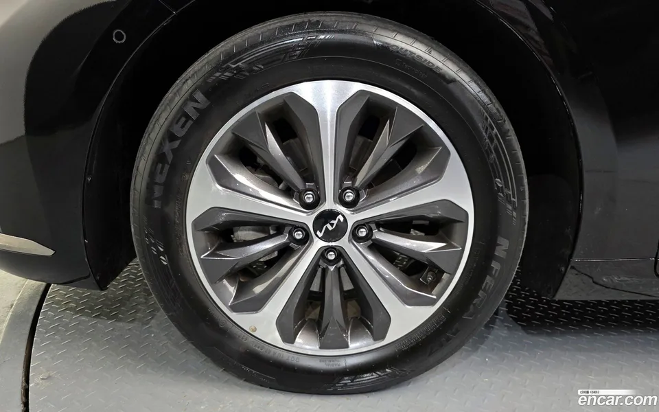 Kia K8 Hybrid 2022 — миниатюра 2