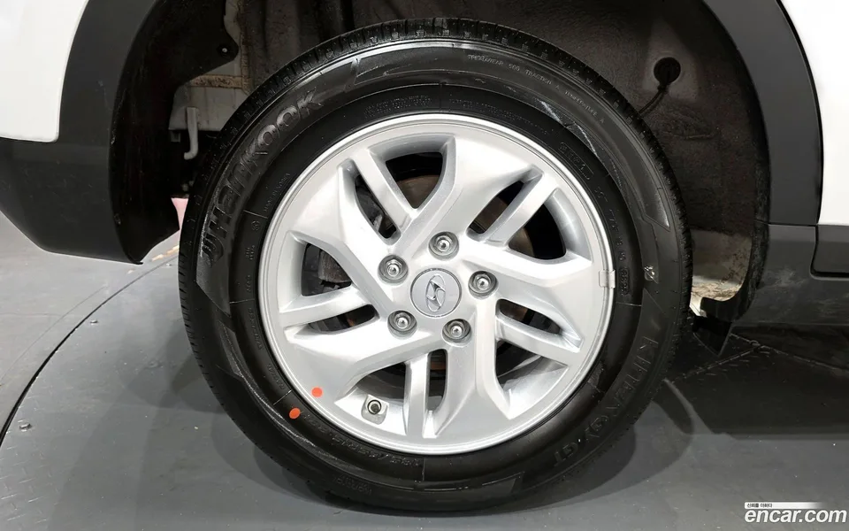 Hyundai Venue 1.6 2025 — миниатюра 2
