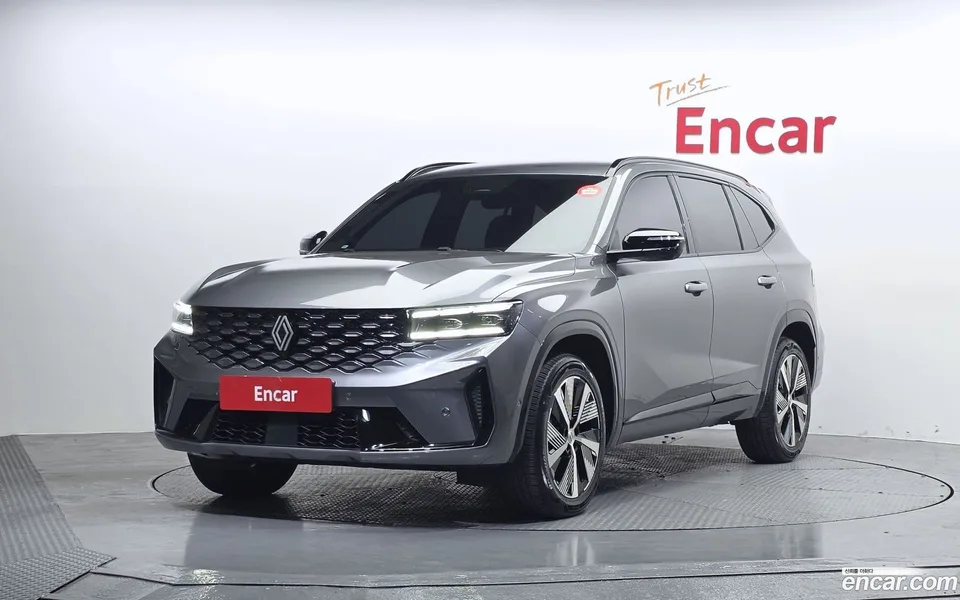 Renault Samsung Grand Koleos 1.5 E-TECH 2WD 2025 — фото 1, купить с доставкой в Москву