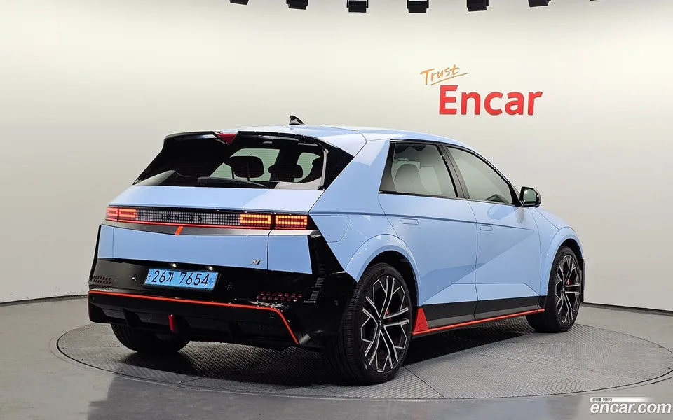 Hyundai Ioniq 5 N 2025 — миниатюра 2