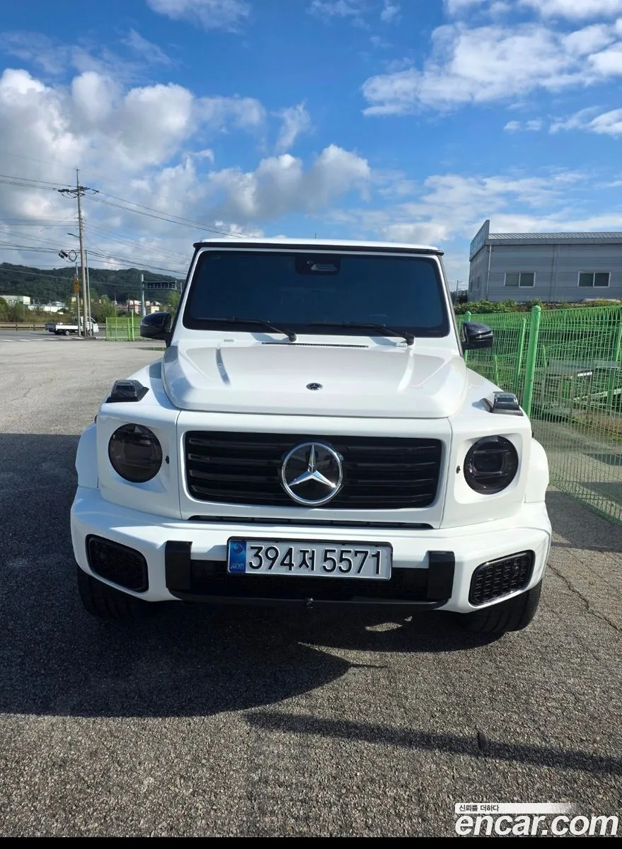 Mercedes-Benz G-Class 2025