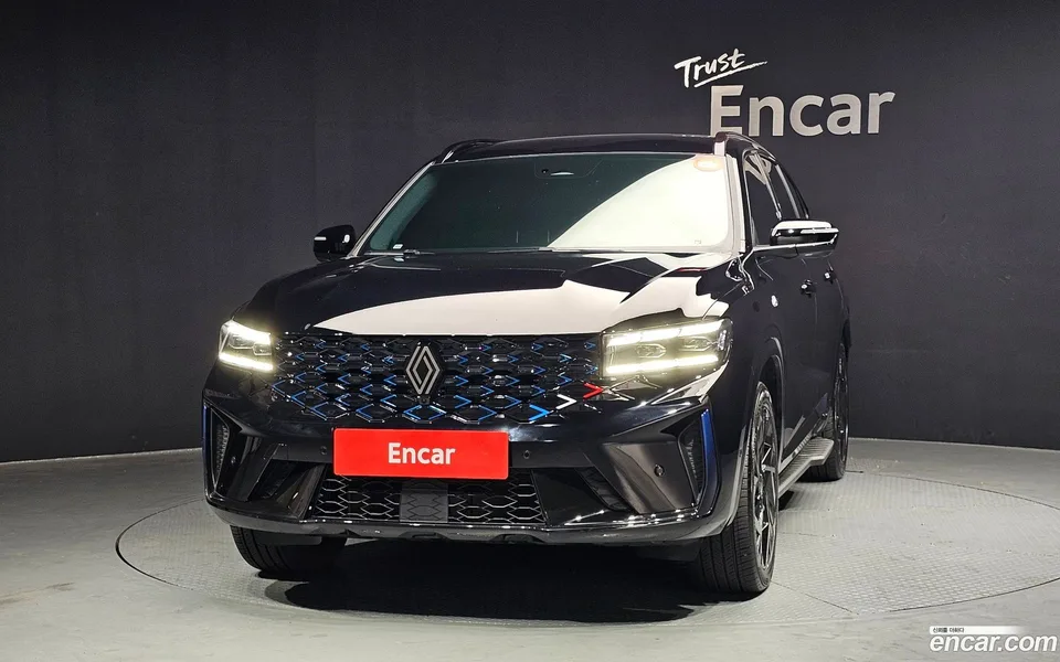 Renault Samsung Grand Koleos 1.5 E-TECH 2WD 2024 — миниатюра 3