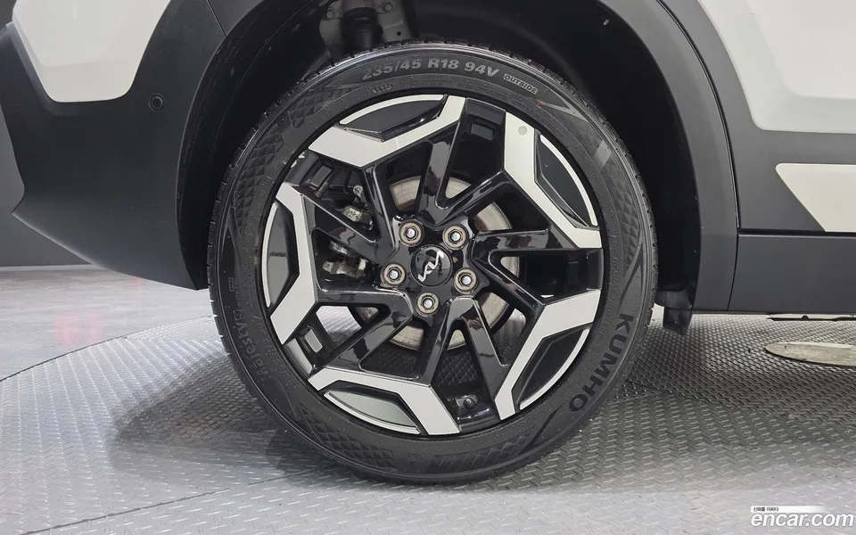 Kia Seltos 1.6 2WD 2024 — миниатюра 5