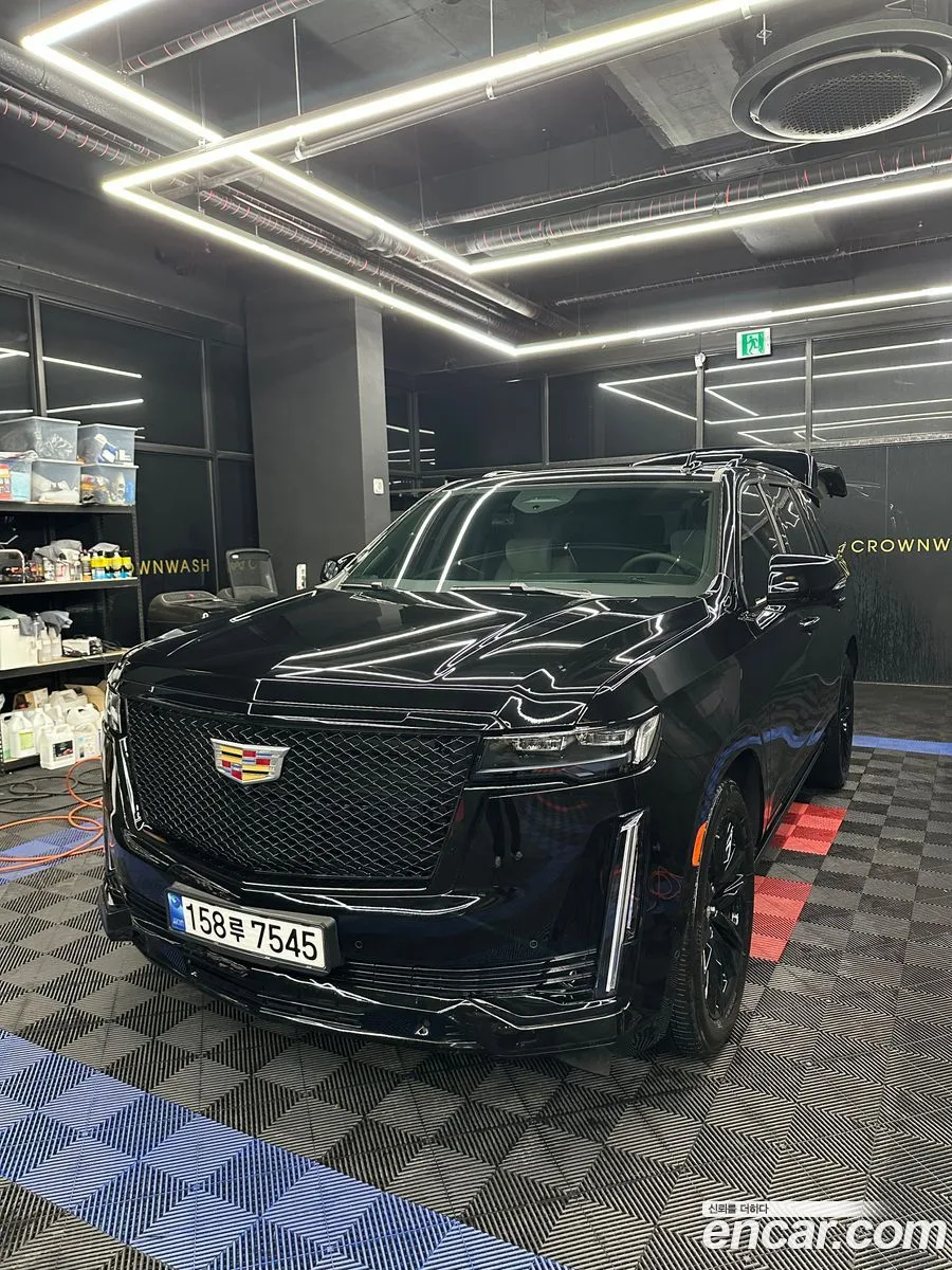 Cadillac Escalade 6.2 2022 — миниатюра 2