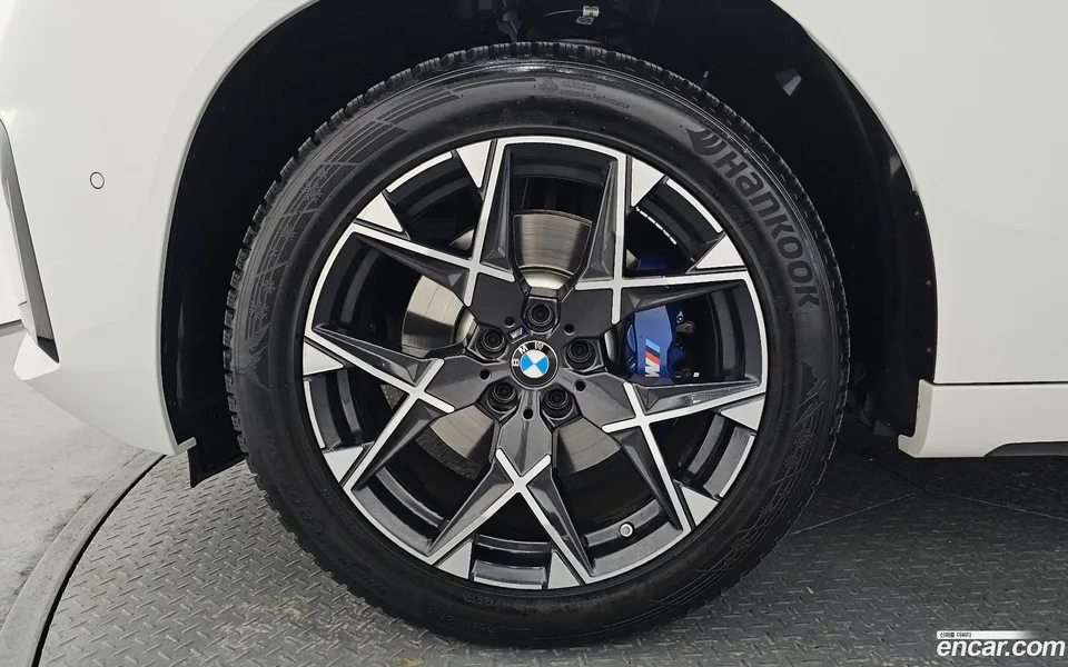 BMW X3 xDrive 20 M 2025 — миниатюра 2