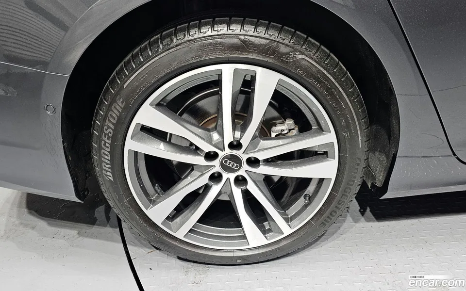 Audi A6 45 TFSI 2022 — миниатюра 2