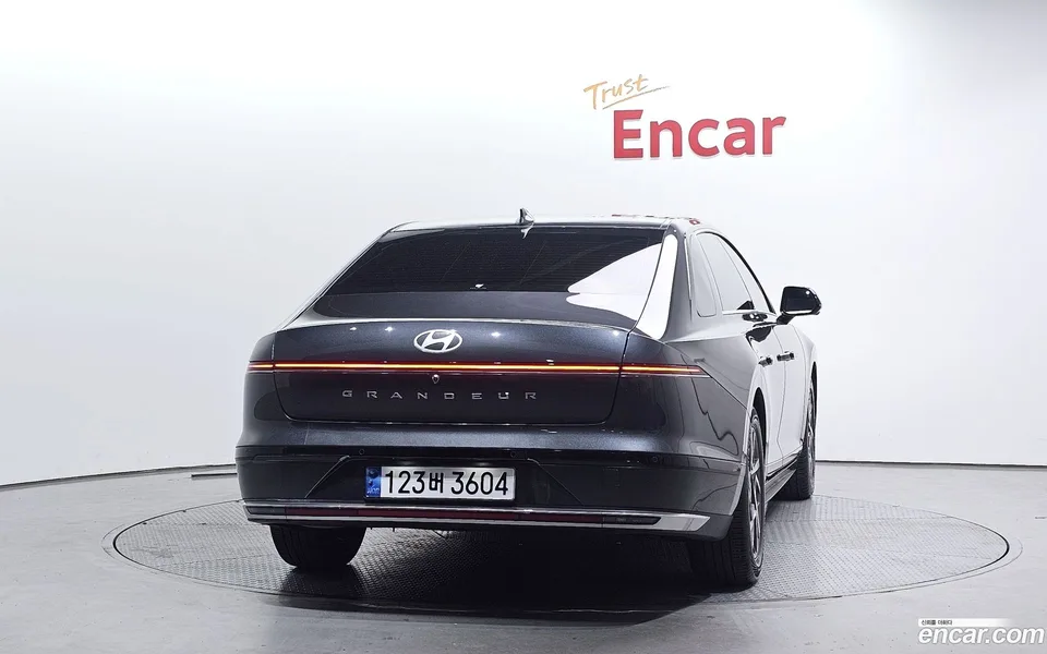 Hyundai Grandeur 2.5 2WD 2023 — миниатюра 4