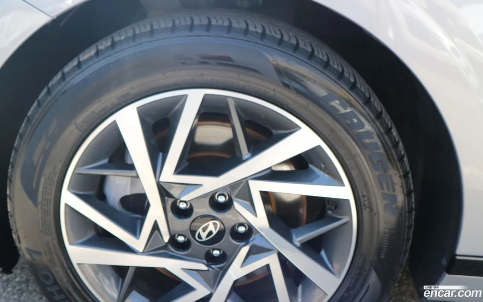 Hyundai Grandeur 3.5 LPG 2WD 2023 — миниатюра 2