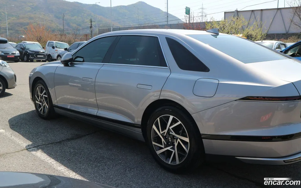 Hyundai Grandeur 3.5 LPG 2WD 2023 — миниатюра 3