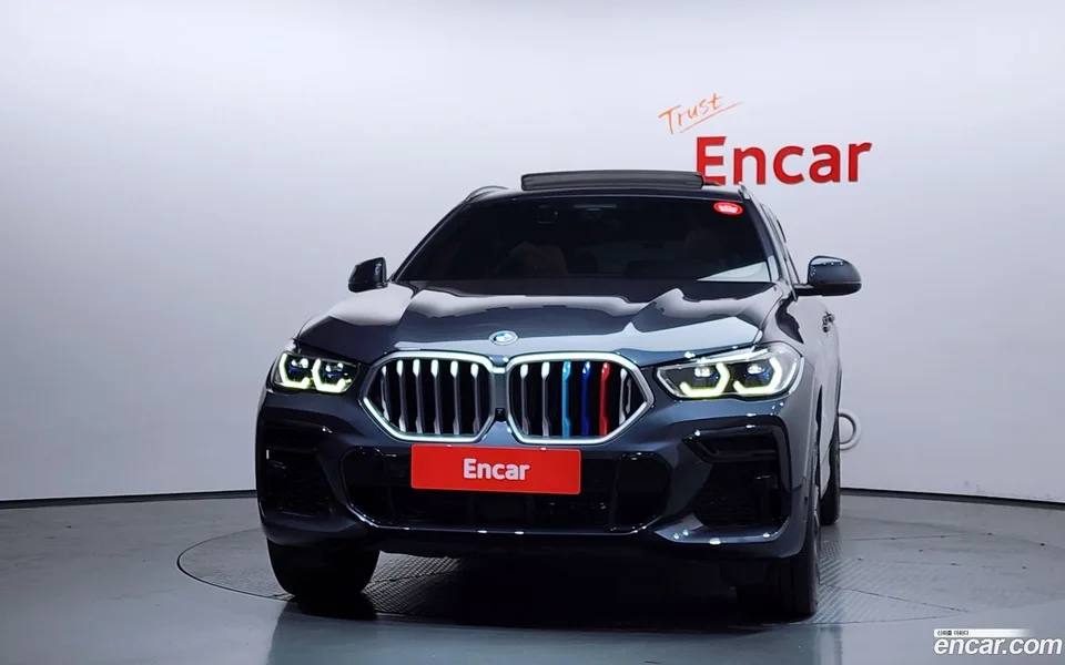 BMW X6 xDrive40i M 2022 — миниатюра 3
